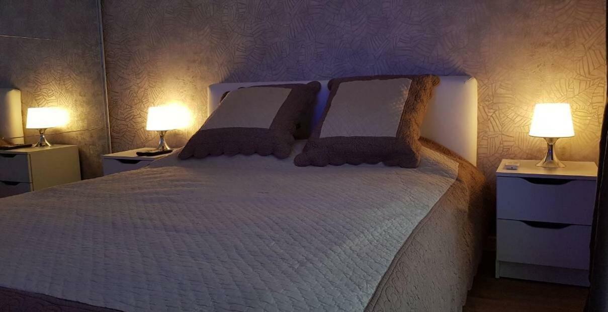Luxury Apartments In Top City Center Varna 2 エクステリア 写真